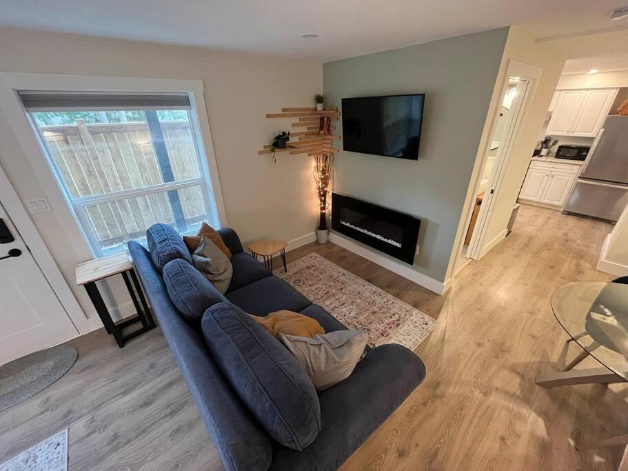Modern Studio With Soft Tub And Mountain Views - Ratcliffe Guest Suite Duncan Exteriör bild
